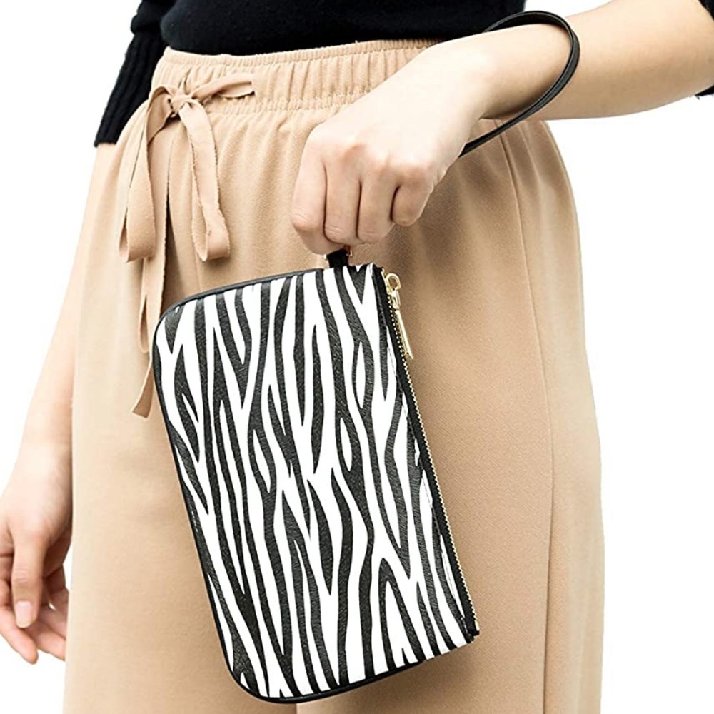 Daisy Rose Zip Wristlet Phone Clutch-RFID Blocking protection Wallet